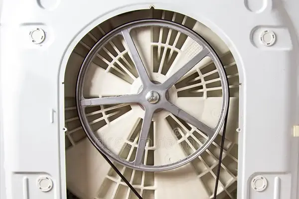 Pesumasina rihmaratas: tsentrifuugimise süda